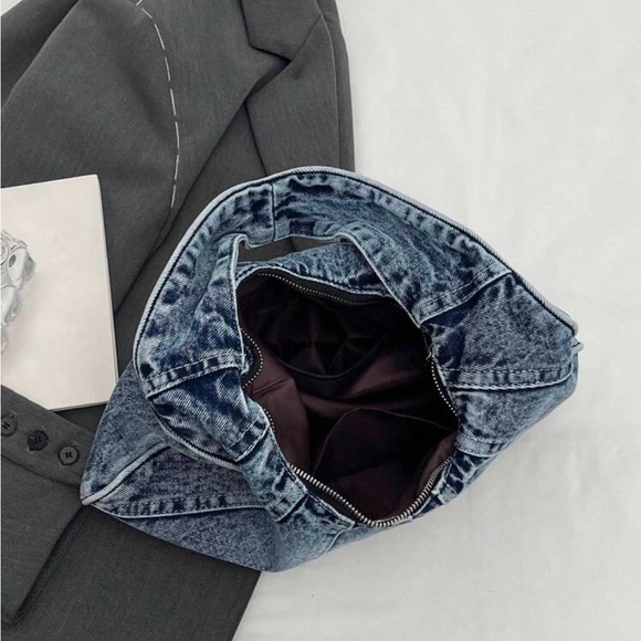 Ladies denim purse - Picture 3 of 8